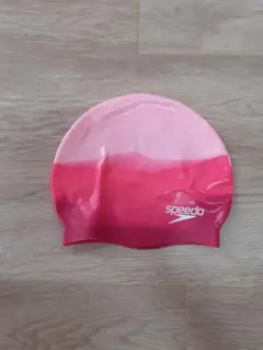 speedo ピンク グラデーション スイムキャップ
