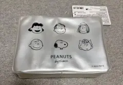 PEANUTS スヌーピーポーチ 新品タグ付き　トラベルセット　プレゼント