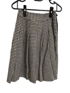 ハウンドトゥース柄 フレアスカート ひざ丈 スカート