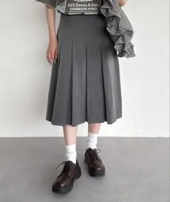 【新品未使用】kutir 2wayアソートミディプリーツスカート　グレー