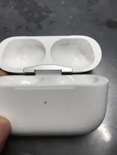 AirPods Pro第2世代充電ケースのみ
