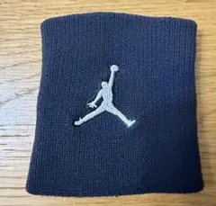 NIKE JORDAN リストバンド ブラック 刺繍ロゴ