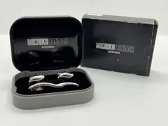 Item thumbnail for item 32a8951b-5e69-4af8-a324-daca8d85b8f3