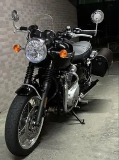 再掲値下げ】トライアンフ ボンネビルT120 ブラック 純正ミラー 2025年