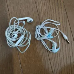 ホワイト 有線イヤホン 2個セット