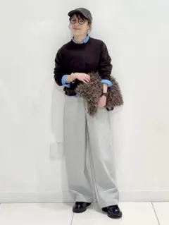 UNIQLO　カシミヤクルーネックセーター　ダークブラウン