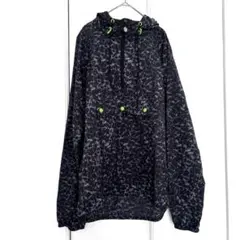 Reebok Classic フード付きジャンパー　ハーフジップ