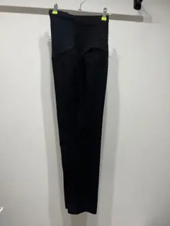 【UNIQLO】マタニティスマートアンクルパンツ　ブラック