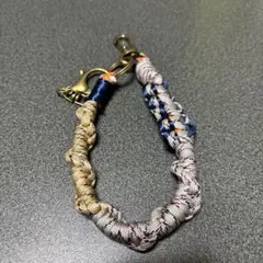 パラコード編み込みストラップ カラビナ付き