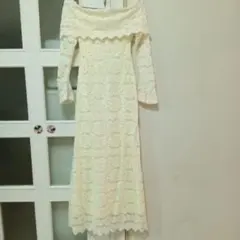 アイボリー オフショルダー レース ドレス