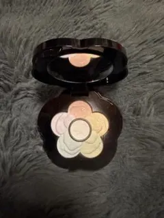 MARY QUANT 数量限定チアリーカラーズ フォーフェイス 03のサムネイル