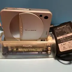 FUJIFILM FinePix デジタルカメラ 本体 専用クレードル付のサムネイル
