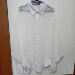 新品未使用しまむらホワイト シースルー シャツ 長袖