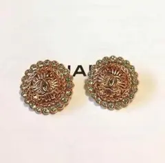 CHANEL 　ヴィンテージ　ゴールドクリスタル　 花形ボタン　2個セット