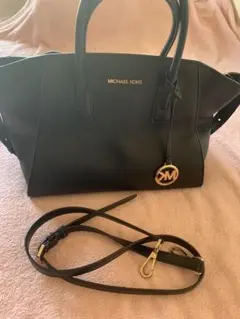 MICHAEL KORS ブラック ショルダーバッグ