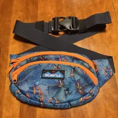 KAVU ボディバッグ ウエストポーチ 総柄