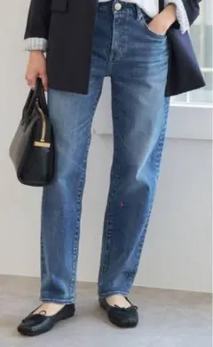 超美品　レッドカードTYLER サイズ25