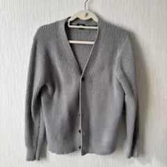 ユニクロ ミドルゲージVネックカーディガン グレー