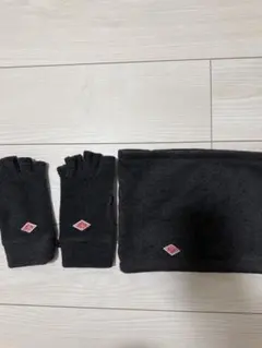 ダークグレー ネックウォーマーと指なし手袋セット