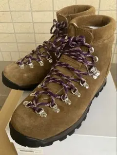 Item thumbnail for item f858a063-f799-4f53-ab69-e634e9a2251a