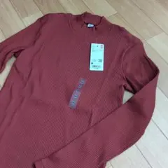 【未使用】UNIQLO　ユニクロ　リブ　ハイネックT　ダークオレンジ　Mサイズ