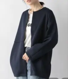 ライトクッションノーカラーコート　ダークネイビー