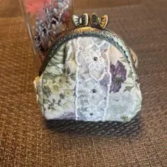 ハンドメイド　花柄レースがま口財布
