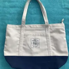 アイボリーとネイビーのキャンバストートバッグ