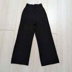 ユニクロ　リブ編み黒ワイドパンツ　Mサイズ