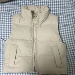 ZARA ホワイト ダウンベスト XS