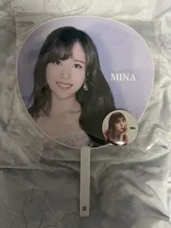 Minaちゃんアイドルうちわと缶バッジセット