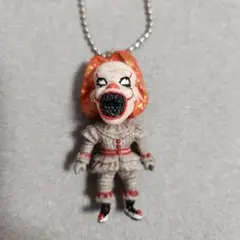 ペニーワイズ　プラプラマスコット