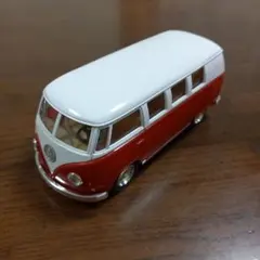 Volkswagen Type 2 (T1) ミニカー 赤白