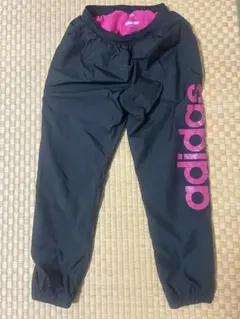 adidas ウインドブレーカーパンツ　140cm