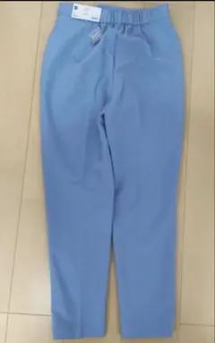 新品タグ付き　GU ストレッチテーパードパンツ