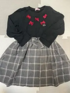 ミキハウス　リボン刺繍付きチェックワンピース