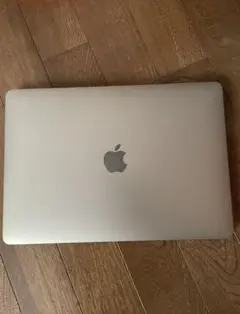 MacBook Pro 2017 本体
