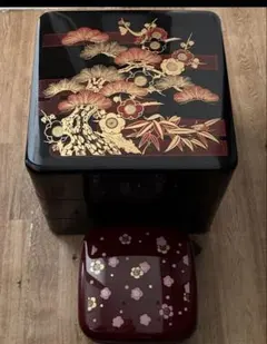 松竹梅柄の三段重箱 - メルカリ