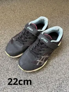 asics キッズスニーカー 黒 22cm