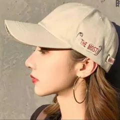 ベージュのキャップ 'THE MOST'スポーツ男性女性韓国日焼け夏