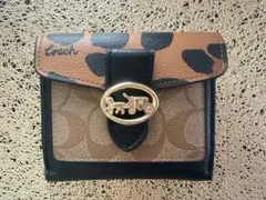 COACH レオパード柄 二つ折り財布