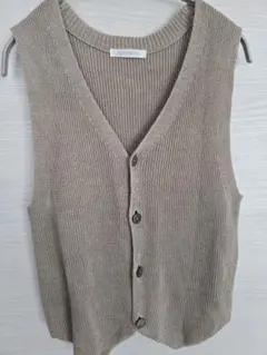 GALERIE VIE 麻100%　ベストのサムネイル