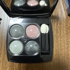 CHANEL レキャトル　オンブル　ムラーノ　アイシャドウ