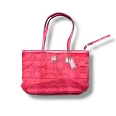美品 coach コーチ　ハンドバッグ　赤　キルティング　シグネチャー　A4可