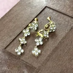 ゴールド 花 イヤリング ブライダル