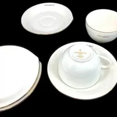 Yves Saint Laurent ティーカップ＆ソーサー２客／ケーキ皿2枚