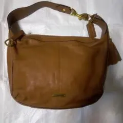 COACH コーチ ショルダーバッグ A1480‑F23309 イエロー 本革 - メルカリ