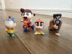 クレヨンしんちゃん カプセルトイ　4体セット