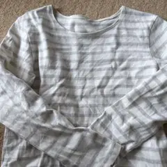 長袖カットソー 白とグレー ストライプ 140