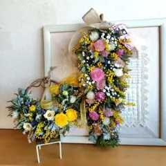 ドライフラワー＆グリーンとミモザ小花の縦型ガーランド　ハーフリース2個セット
